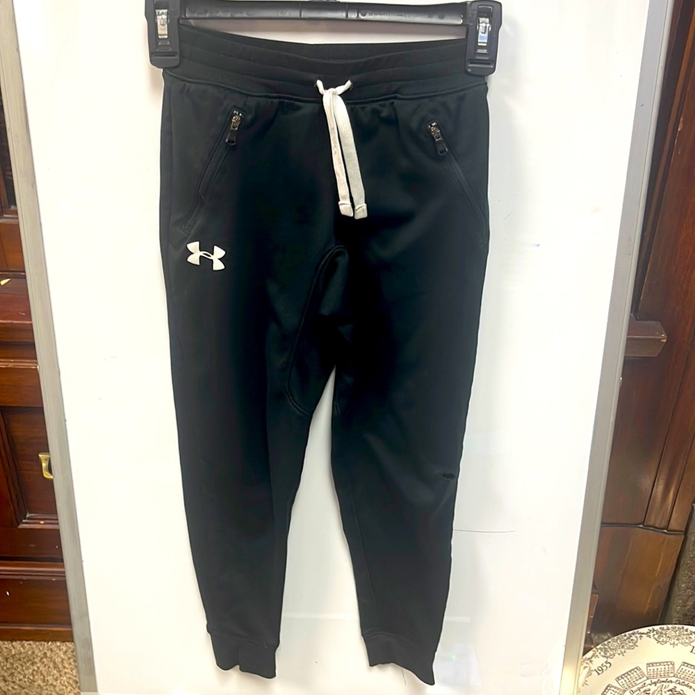 Under Armor youth pants
